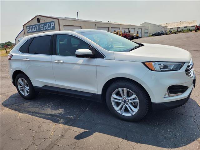 Certified 2020 Ford Edge SEL w/ Convenience Package AWD/4WD image 4