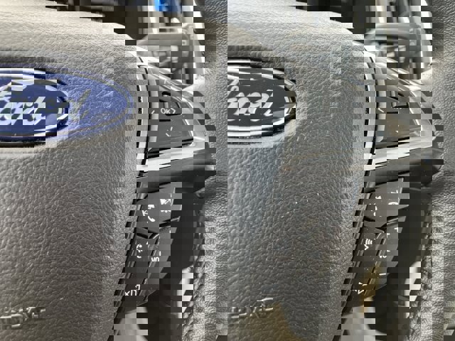 Certified 2024 Ford Edge Titanium image 37