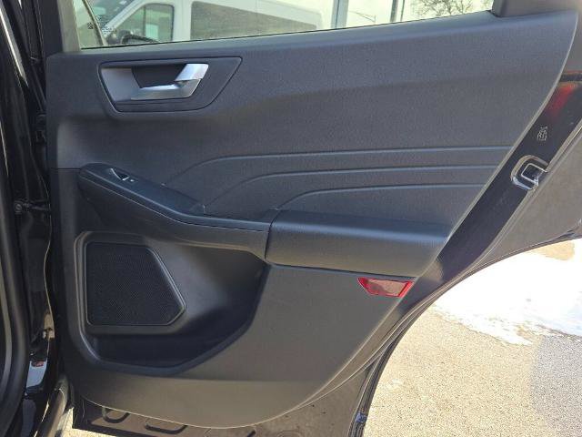 Certified 2025 Ford Escape ST-Line Select AWD/4WD image 11