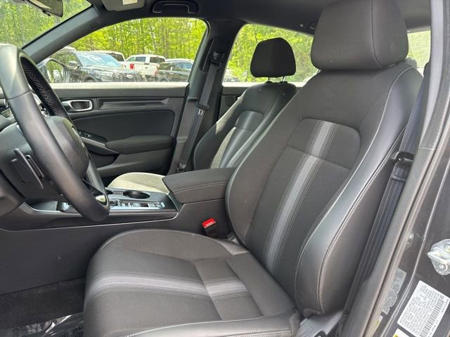 Used 2025 Honda Civic Sport image 11