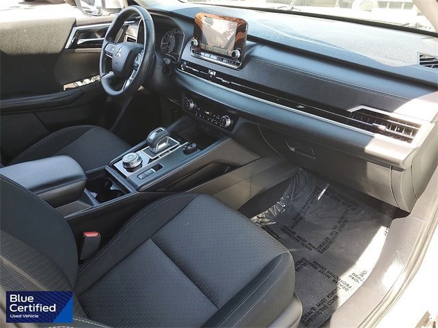 Used 2022 Mitsubishi Outlander ES image 22