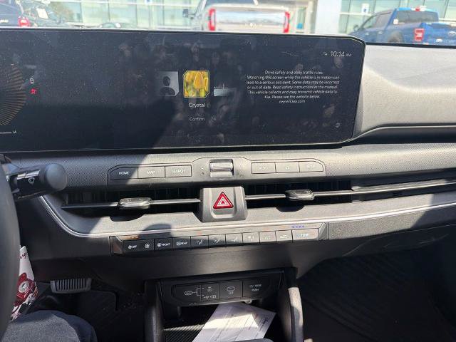 Used 2025 Kia K4 FWD image 2