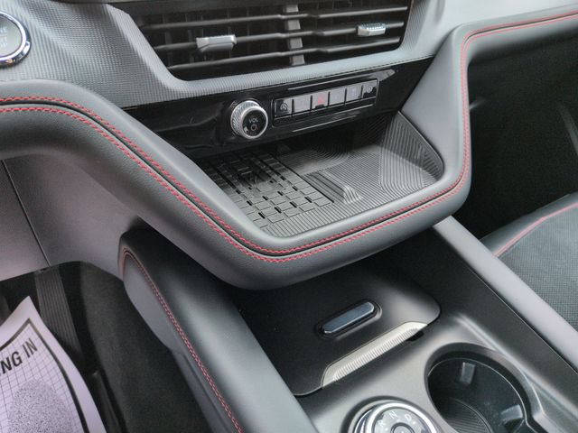 Certified 2025 Ford Explorer ST AWD/4WD image 17