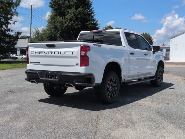 Used 2025 Chevrolet Silverado 1500 LT Trail Boss w/ Convenience Package II AWD/4WD image 4