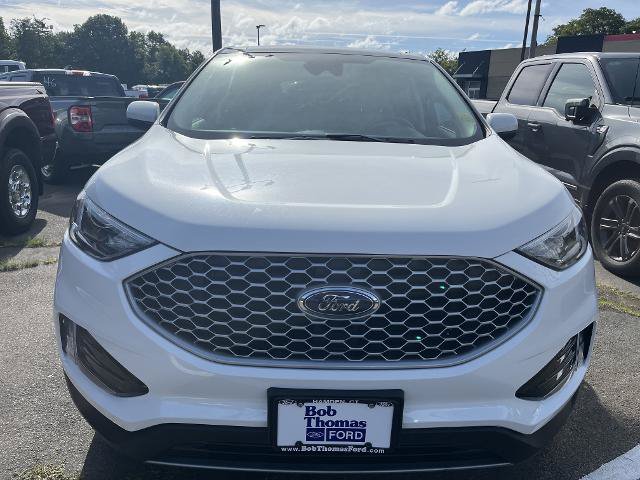 Certified 2023 Ford Edge SEL w/ Convenience Package AWD/4WD image 2