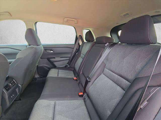 Used 2026 Nissan Rogue SV AWD/4WD image 17