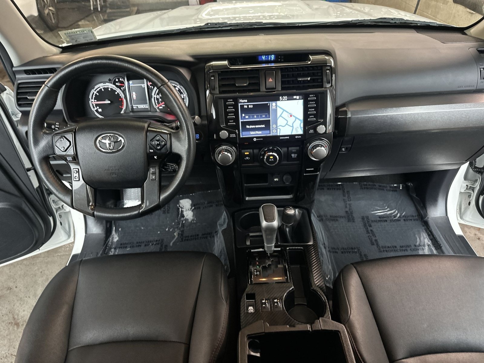 Used 2020 Toyota 4Runner TRD Off-Road Premium w/ Moonroof Package AWD/4WD image 31