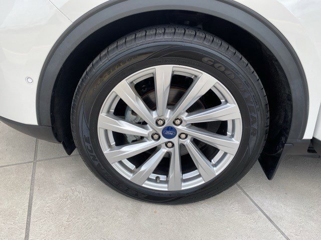 Certified 2022 Ford Escape Titanium w/ Titanium Elite Package image 37