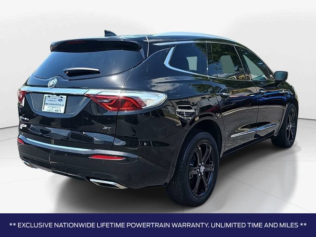 Used 2023 Buick Enclave Essence w/ Experience Buick Package FWD image 4