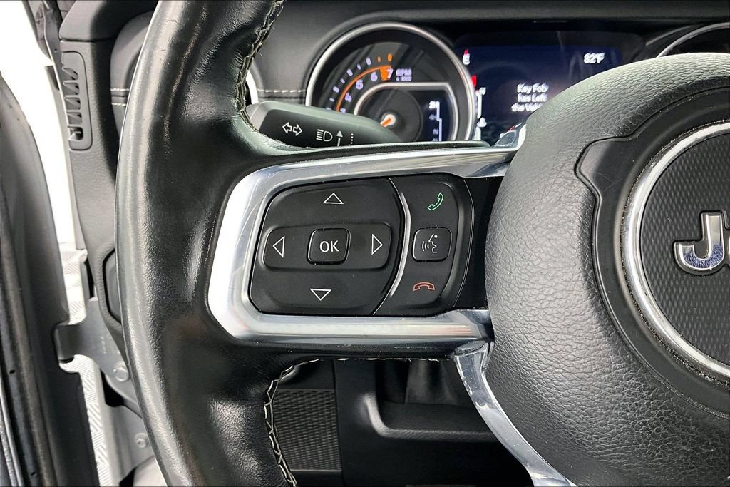Used 2020 Jeep Gladiator Overland AWD/4WD image 19