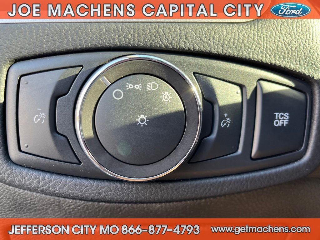 Certified 2022 Ford Edge SE w/ Black Appearance Package image 20