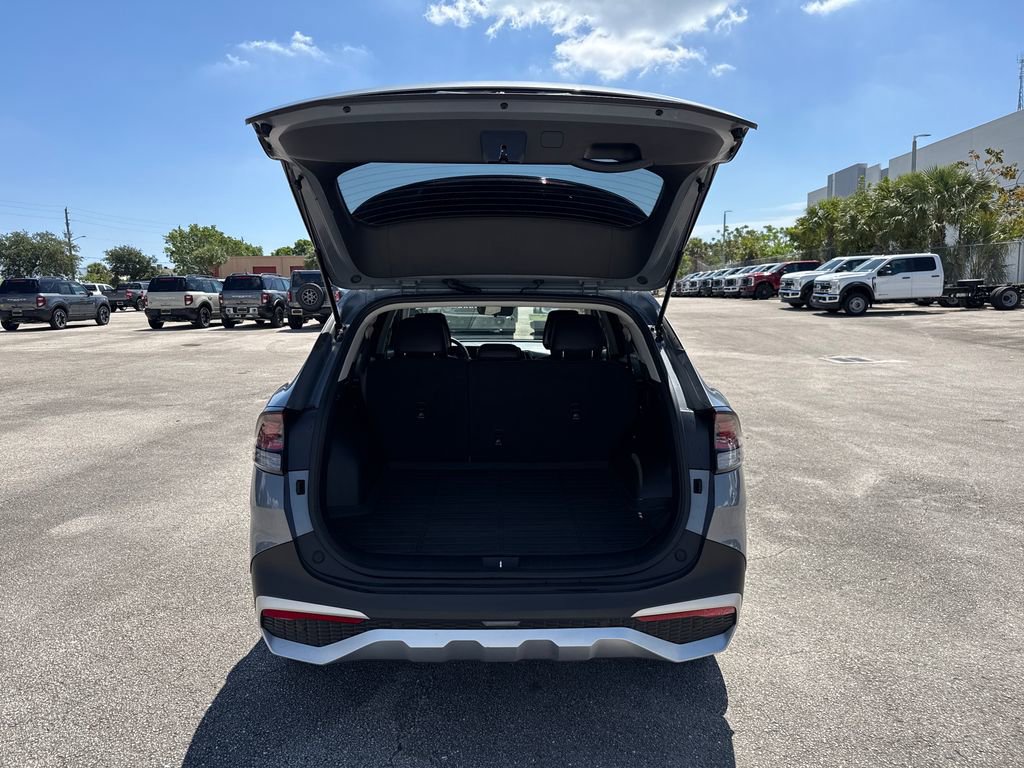 Used 2025 Kia Sportage EX FWD image 27