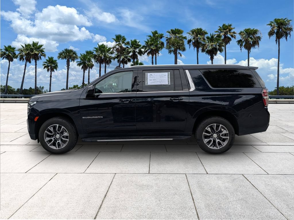 Used 2021 Chevrolet Suburban LT w/ Rear Media and Nav Package RWD image 6