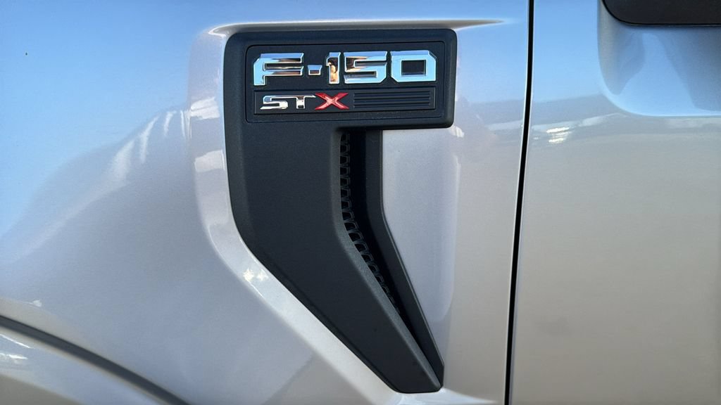 Certified 2021 Ford F150 XL w/ STX Appearance Package RWD image 7