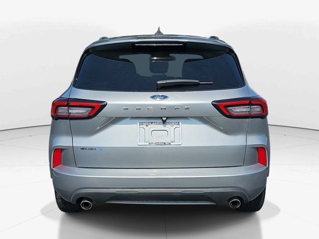 Certified 2023 Ford Escape ST-Line w/ Cold Weather Package FWD image 4