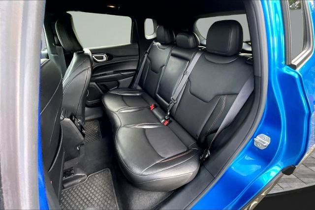 Used 2025 Jeep Compass Trailhawk AWD/4WD image 26