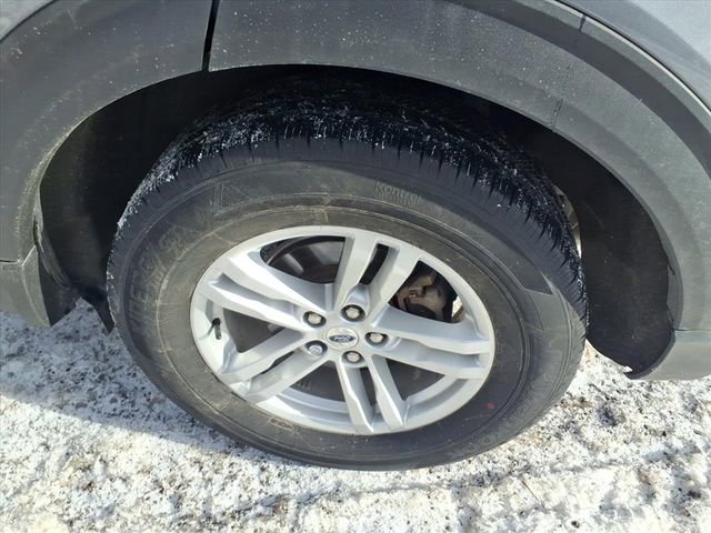 Certified 2023 Ford Explorer XLT w/ Equipment Group 202A image 10