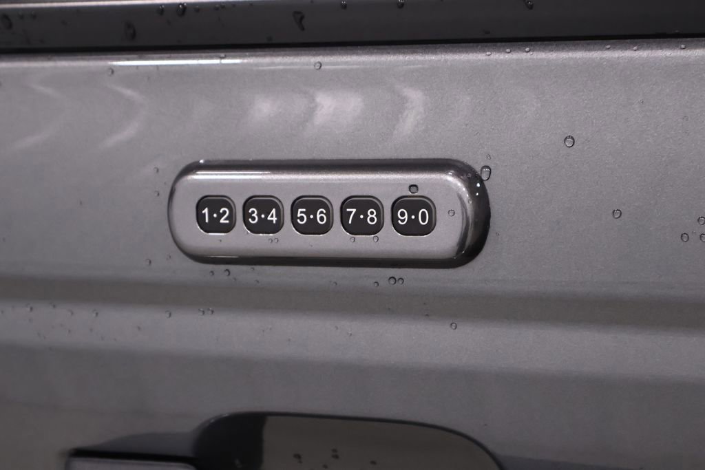 Certified 2022 Ford Bronco Outer Banks image 14