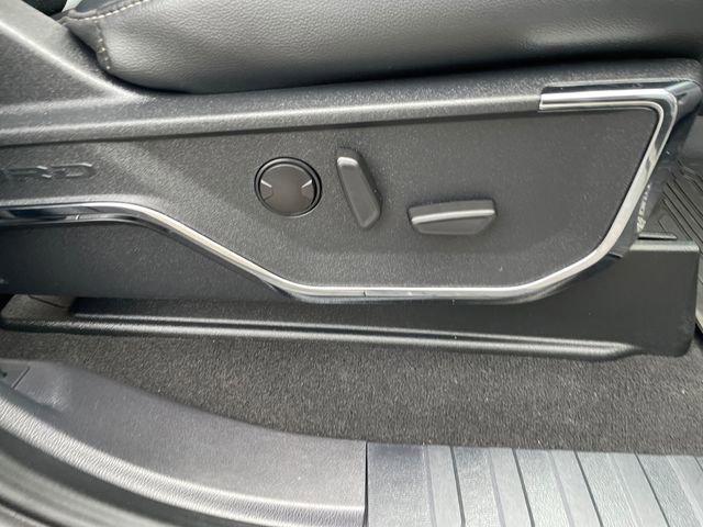 Certified 2024 Ford F250 Lariat w/ Sport Appearance Package image 43