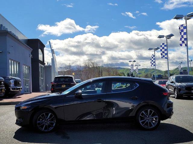 Used 2020 MAZDA MAZDA3 AWD Hatchback w/ Preferred Pkg image 2