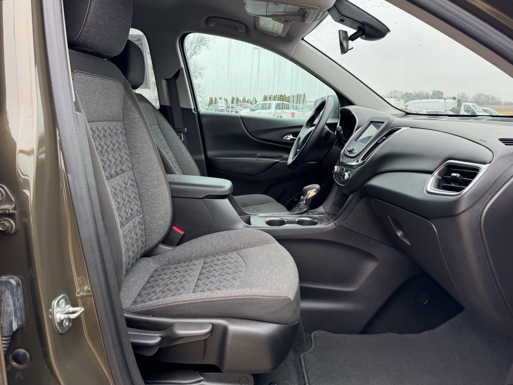 Used 2024 Chevrolet Equinox LT image 13