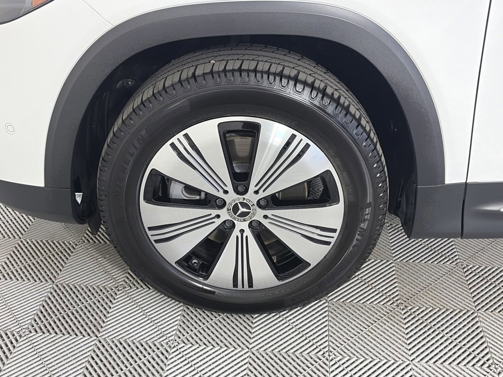 Used 2023 Mercedes-Benz EQB 300 4MATIC image 8