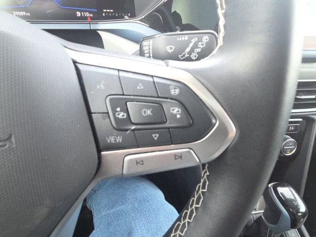 Used 2024 Volkswagen Taos SE image 43