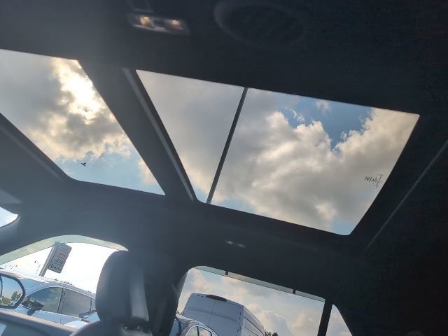 Certified 2022 Ford Explorer ST image 47