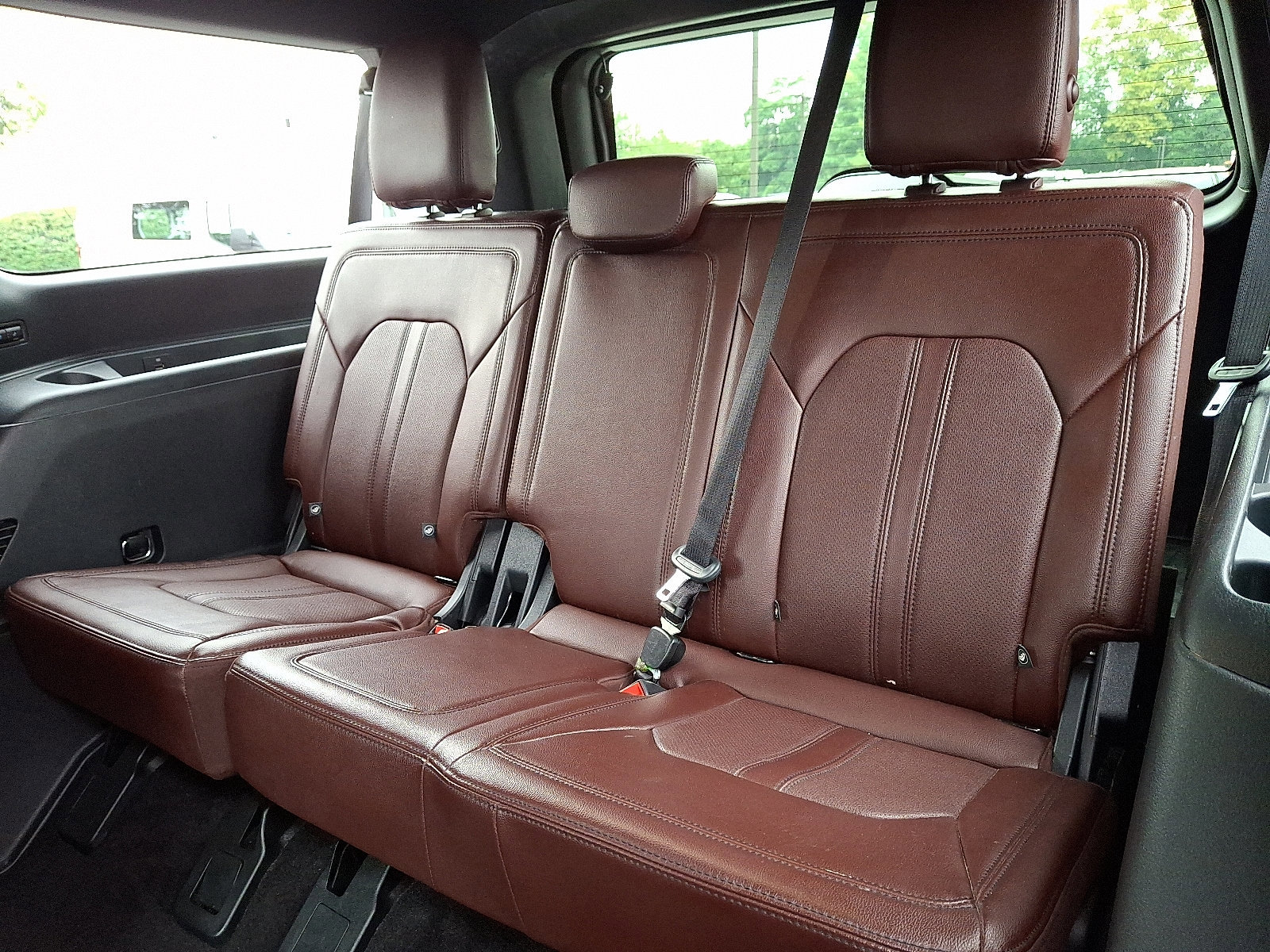 Certified 2022 Ford Expedition Max Limited AWD/4WD image 14