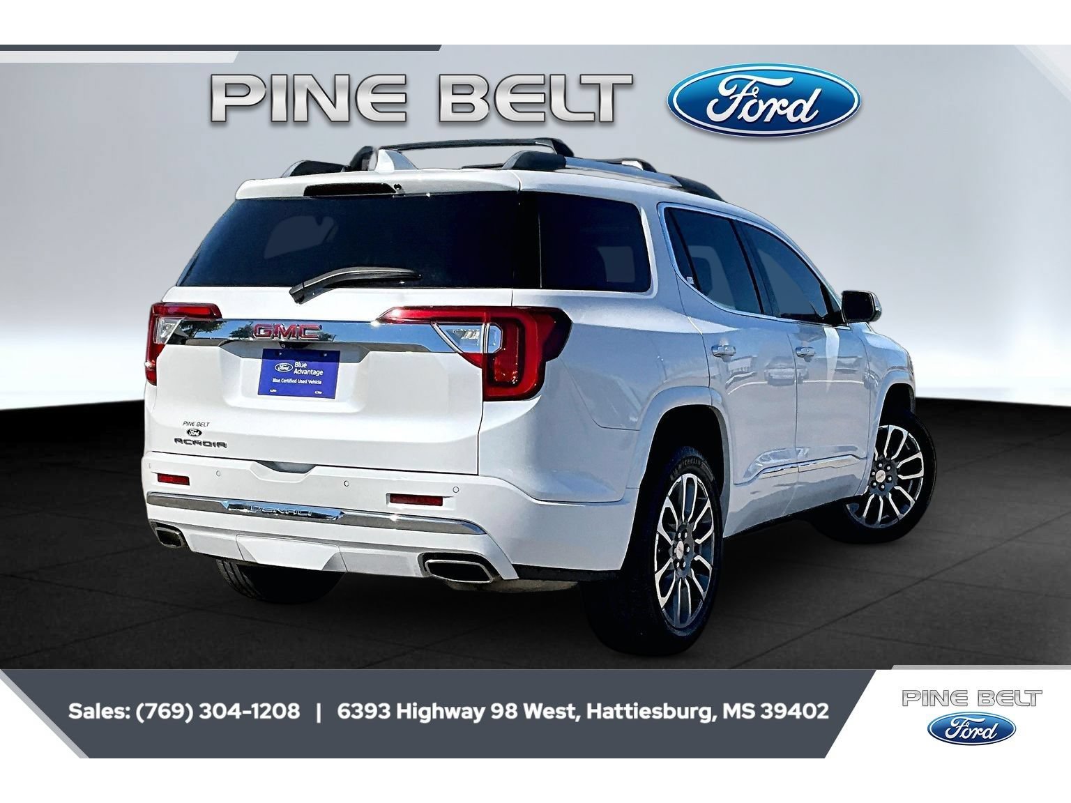Used 2021 GMC Acadia Denali w/ Denali Technology Package FWD image 11