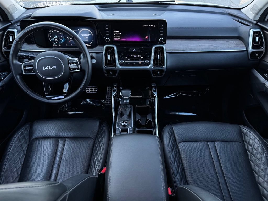 Used 2023 Kia Sorento SX Prestige AWD/4WD image 20