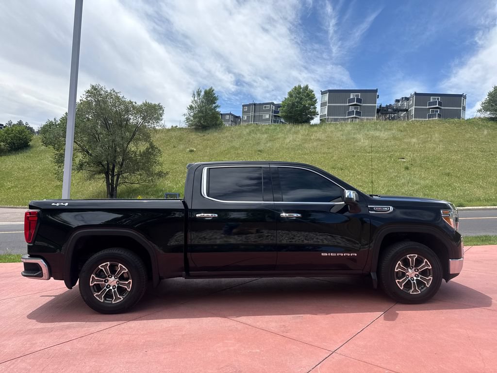 Used 2020 GMC Sierra 1500 SLT w/ SLT Convenience Package AWD/4WD image 9