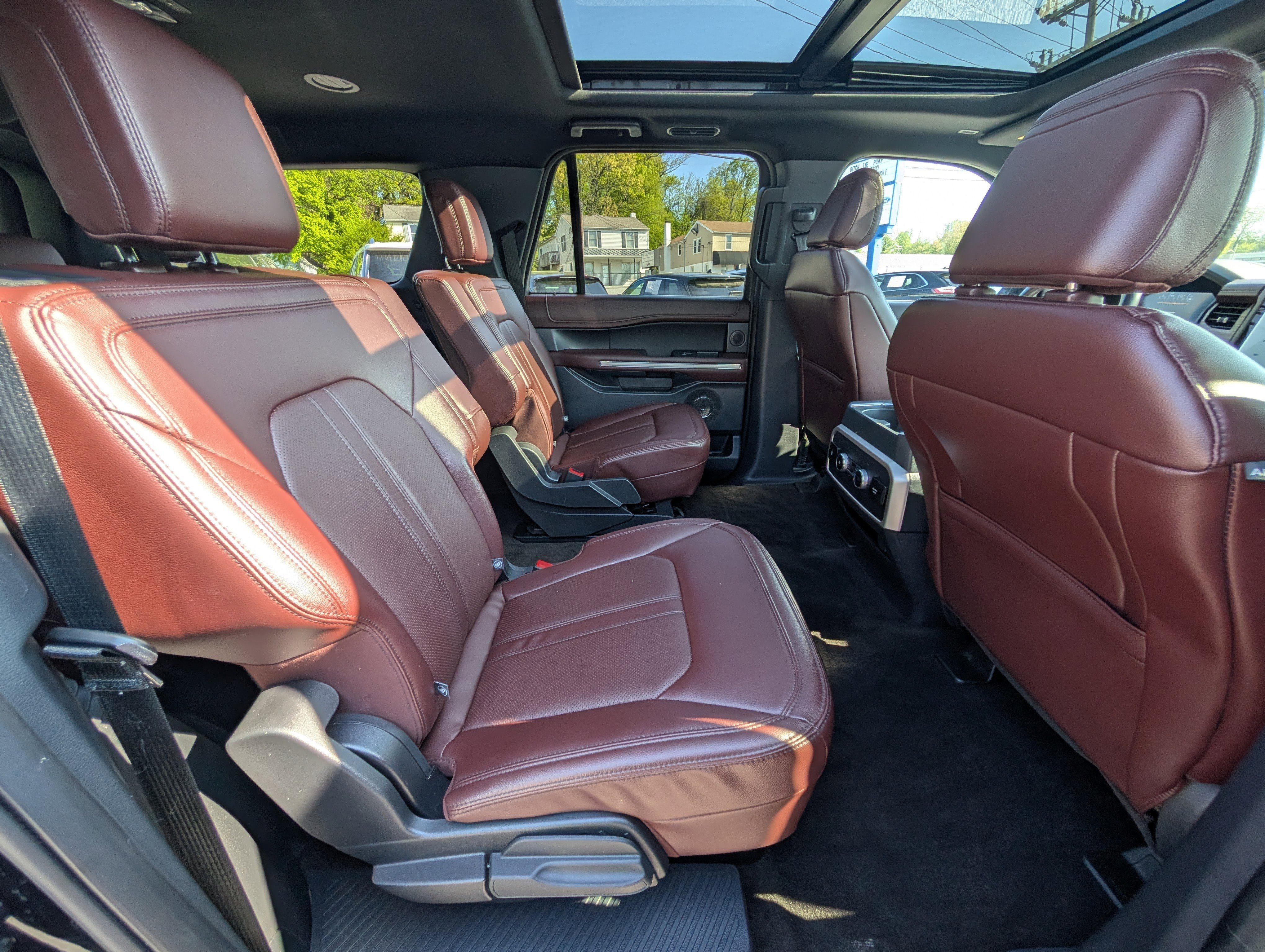 Certified 2022 Ford Expedition Max Limited AWD/4WD image 13