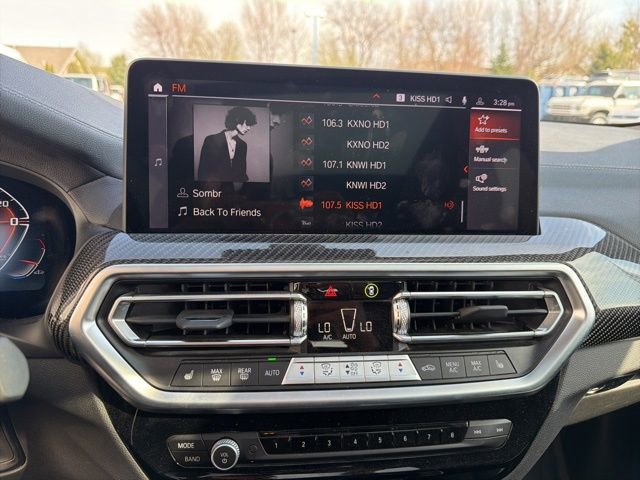Used 2024 BMW X3 M40i w/ Premium Package image 25