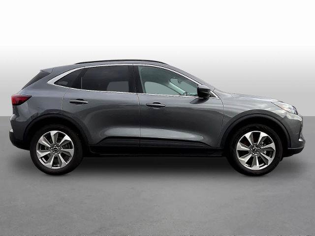 Certified 2025 Ford Escape Platinum AWD/4WD image 8