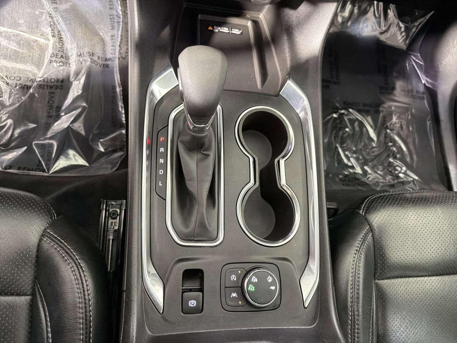 Used 2023 Chevrolet Traverse LT image 24