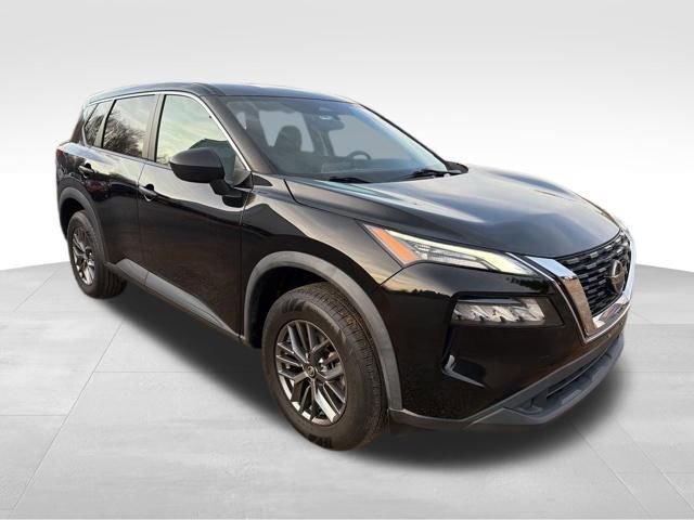 Used 2021 Nissan Rogue S image 5