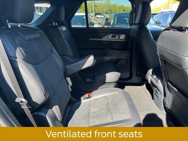 Certified 2025 Ford Explorer ST w/ Sun And Sound Package AWD/4WD image 33