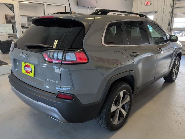 Used 2022 Jeep Cherokee Limited AWD/4WD image 5