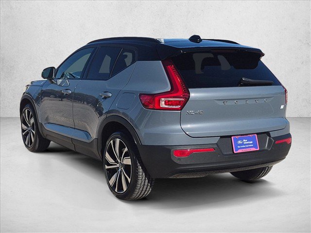 Used 2021 Volvo XC40 P8 Recharge w/ Advanced Package AWD/4WD image 8