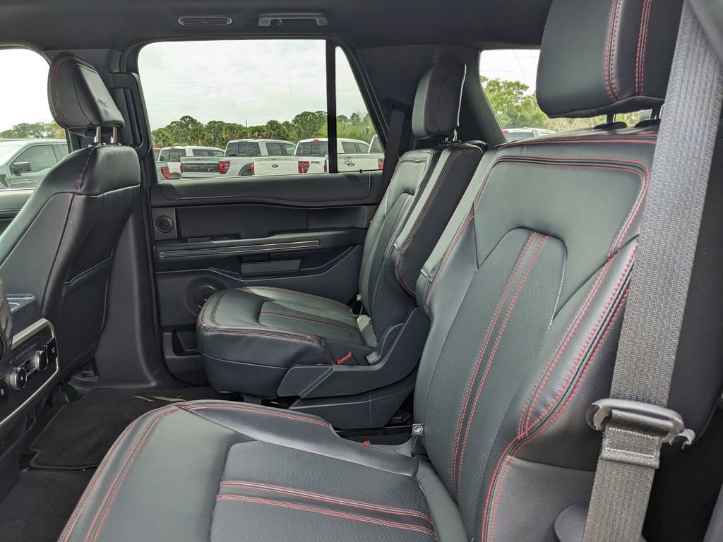 Certified 2024 Ford Expedition Limited image 17
