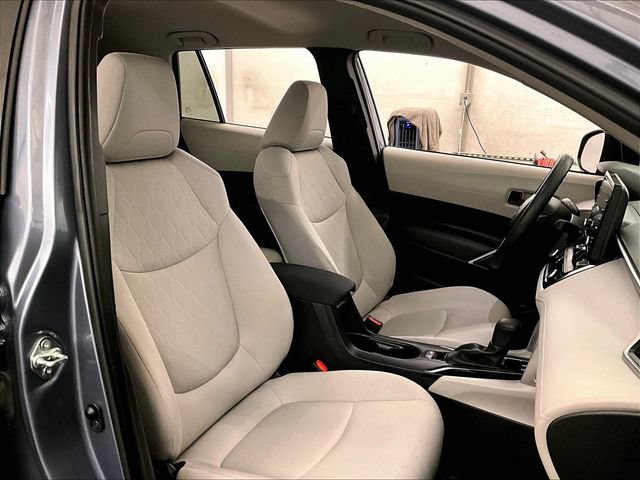 Used 2022 Toyota Corolla Cross L FWD image 7