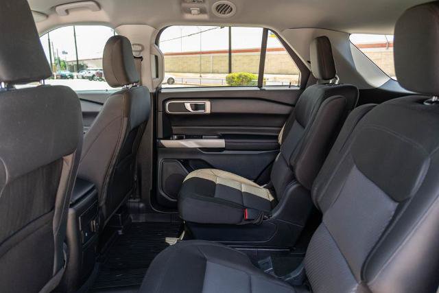 Certified 2023 Ford Explorer XLT RWD image 15