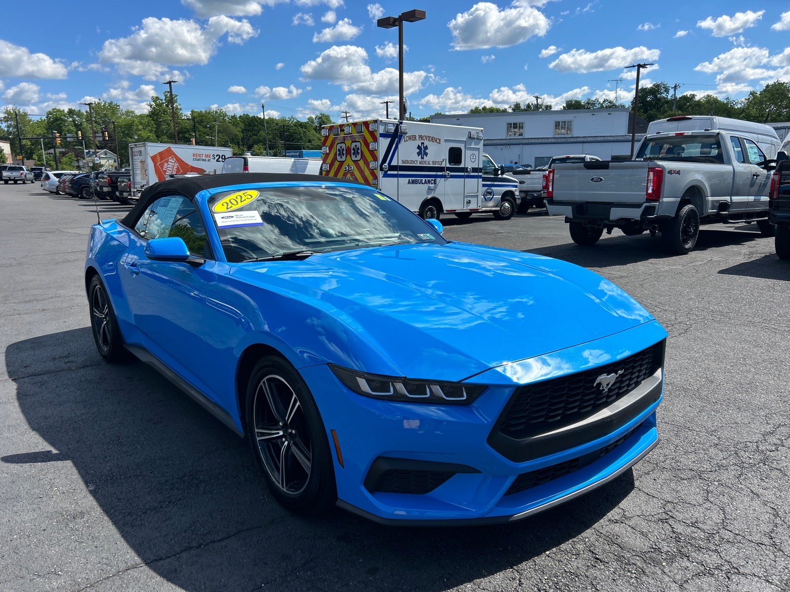 Certified 2025 Ford Mustang Premium RWD image 15