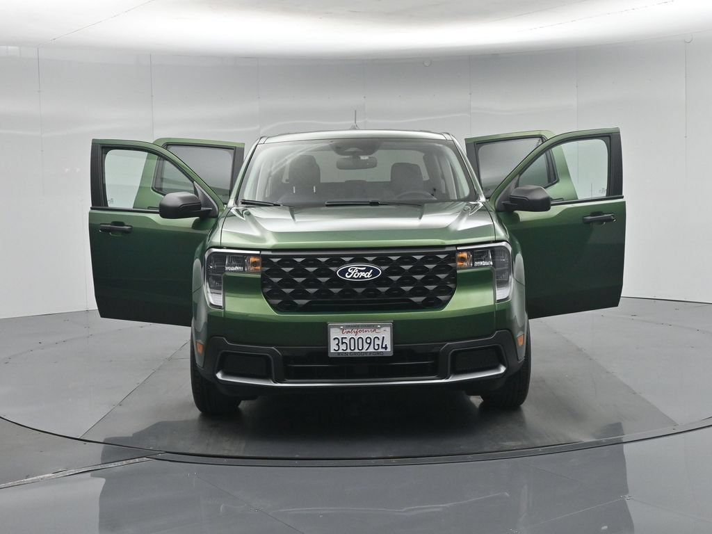 Certified 2025 Ford Maverick XLT FWD image 33