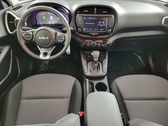 Used 2023 Kia Soul LX image 20