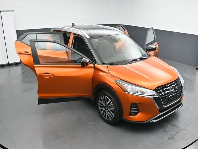 Used 2024 Nissan Kicks SV FWD image 33