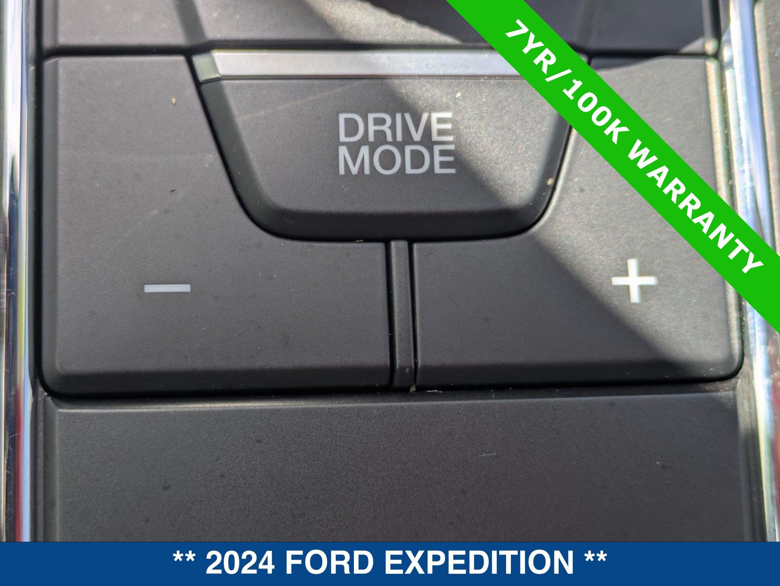 Certified 2024 Ford Expedition XLT RWD image 35