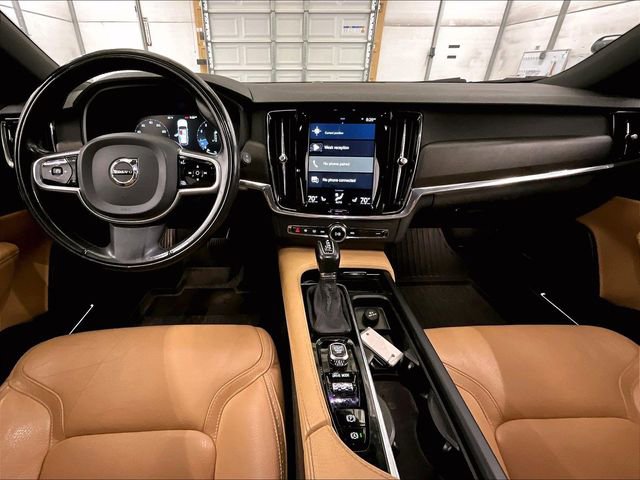 Used 2018 Volvo V90 T5 Cross Country w/ Convenience Package AWD/4WD image 15