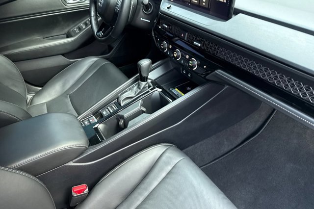 Used 2025 Honda Accord Sport image 18